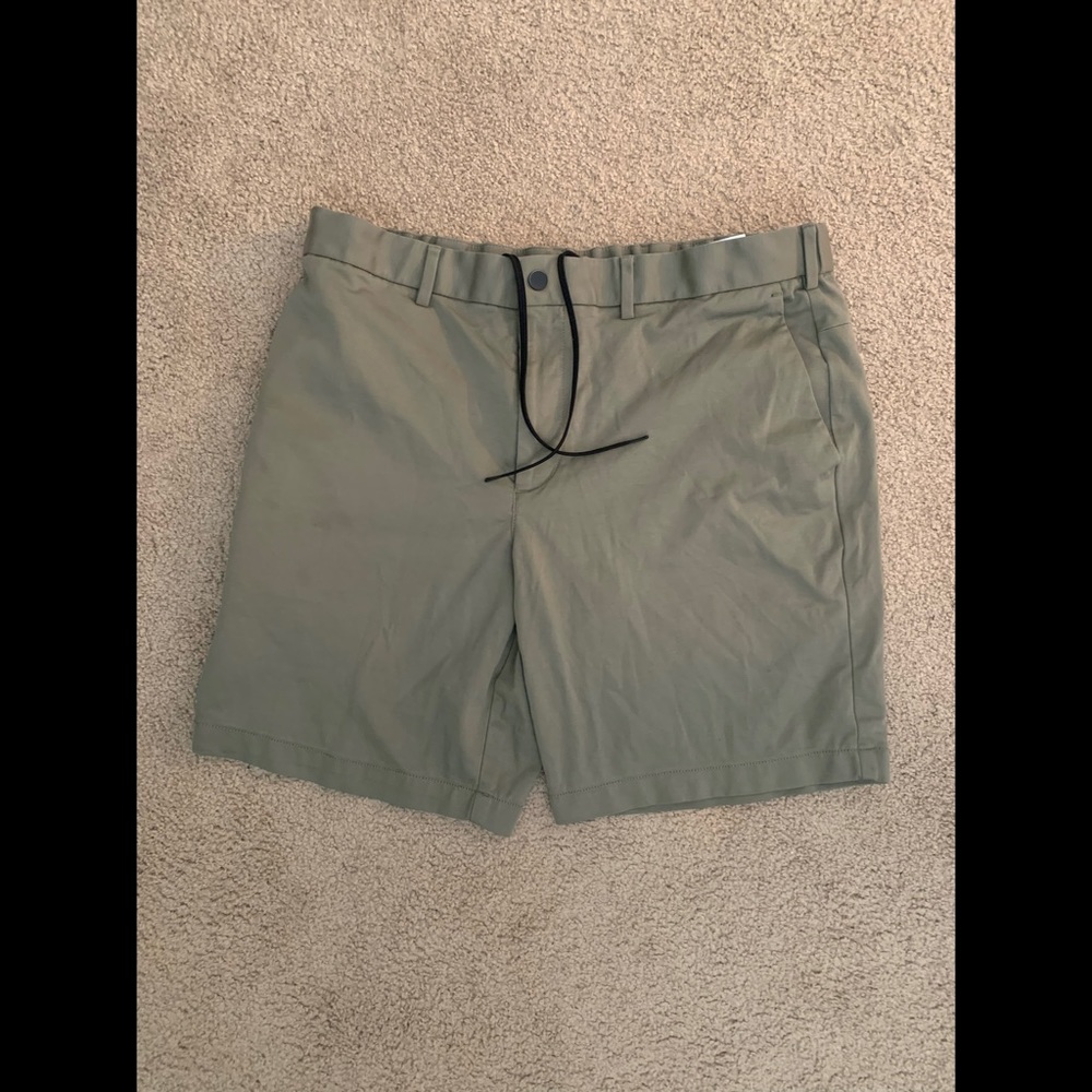 Men’s Olive Green Shorts